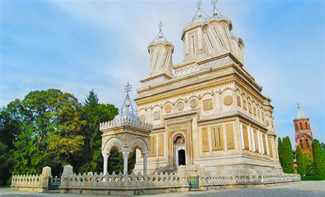 de vizitat in curtea de arges|Obiective Turistice Curtea de Argeș